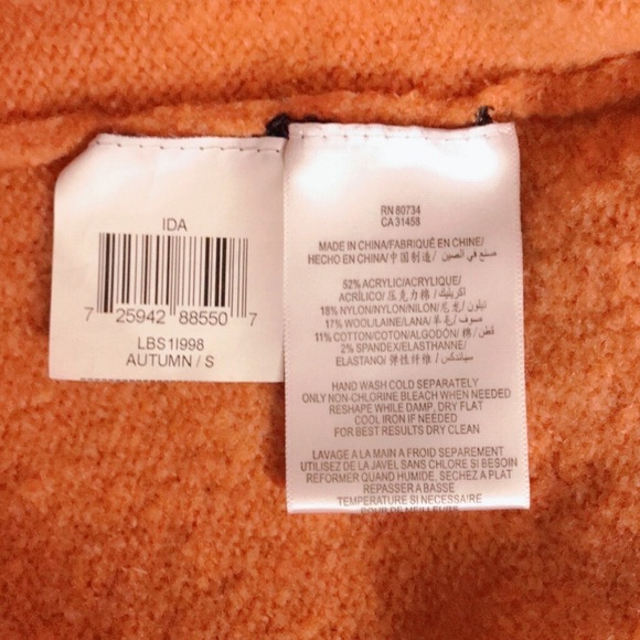 BCBGMAXAZRIA Vintage Cropped Sweater - Picture 8 of 8